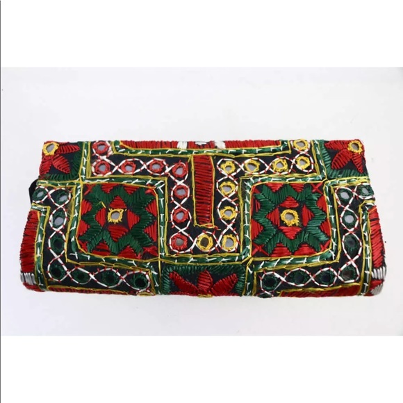 NWOT BUNAI Sheesha Clutch - Picture 2 of 5